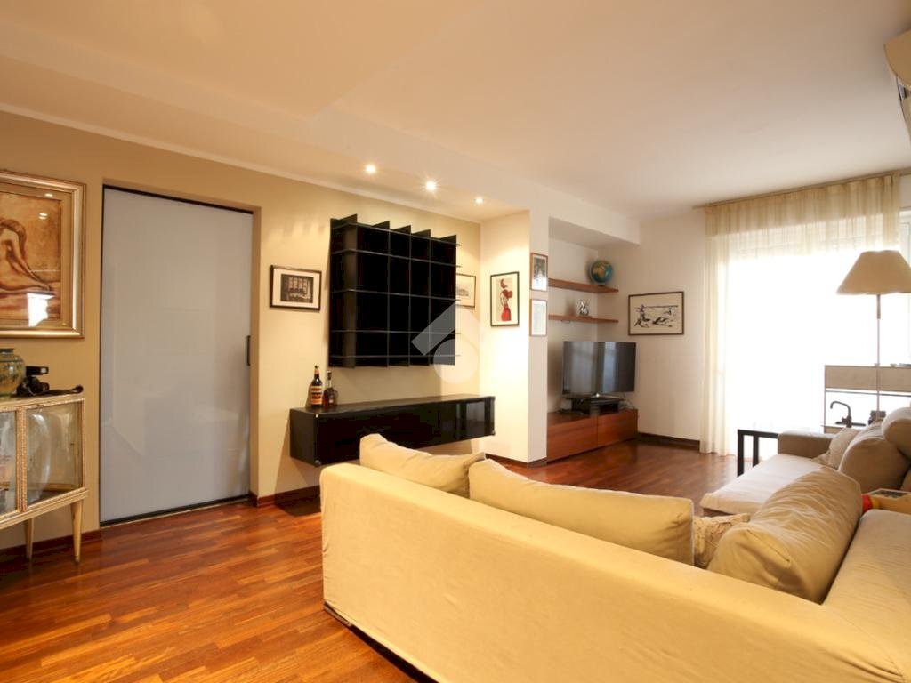 appartamento in vendita a Calderara di Reno in zona Longara