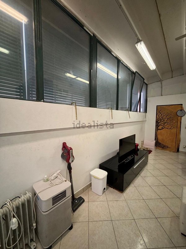 ufficio in vendita a Calderara di Reno