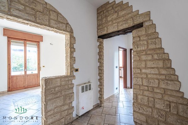 appartamento in vendita a Calderara di Reno in zona Longara