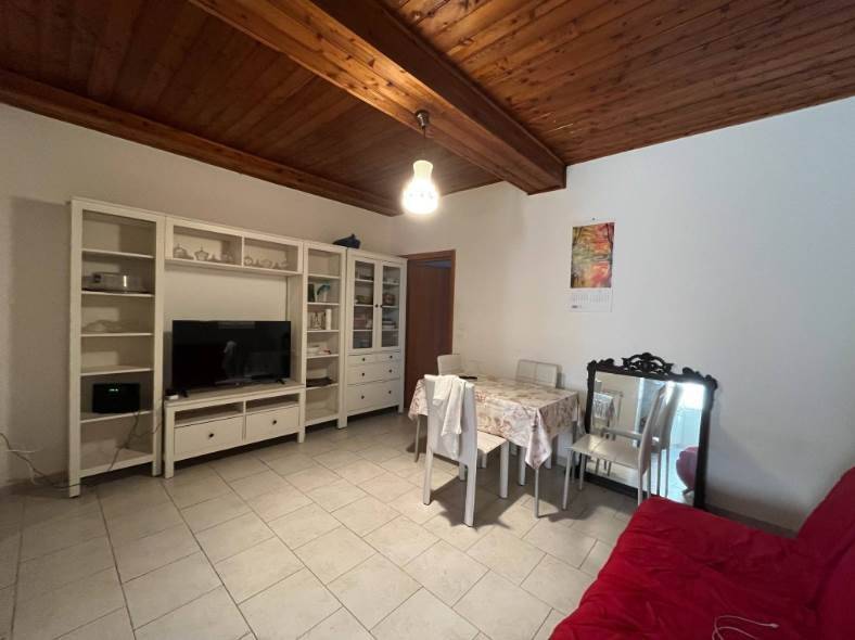 appartamento in vendita a Calderara di Reno in zona Castello di Campeggi