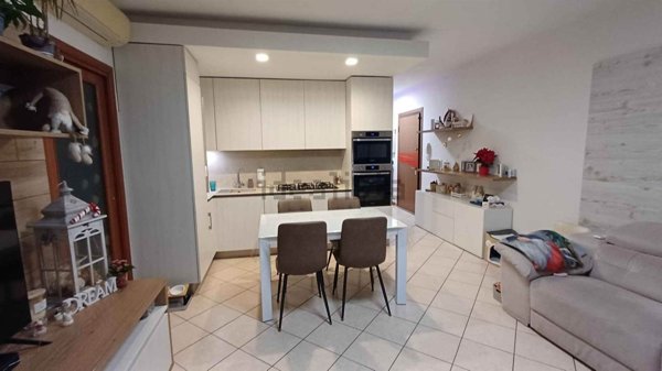 appartamento in vendita a Calderara di Reno in zona Longara