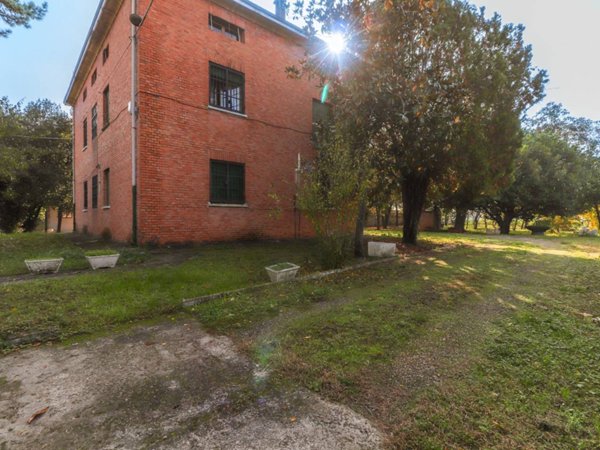 casa indipendente in vendita a Calderara di Reno in zona Bargellino