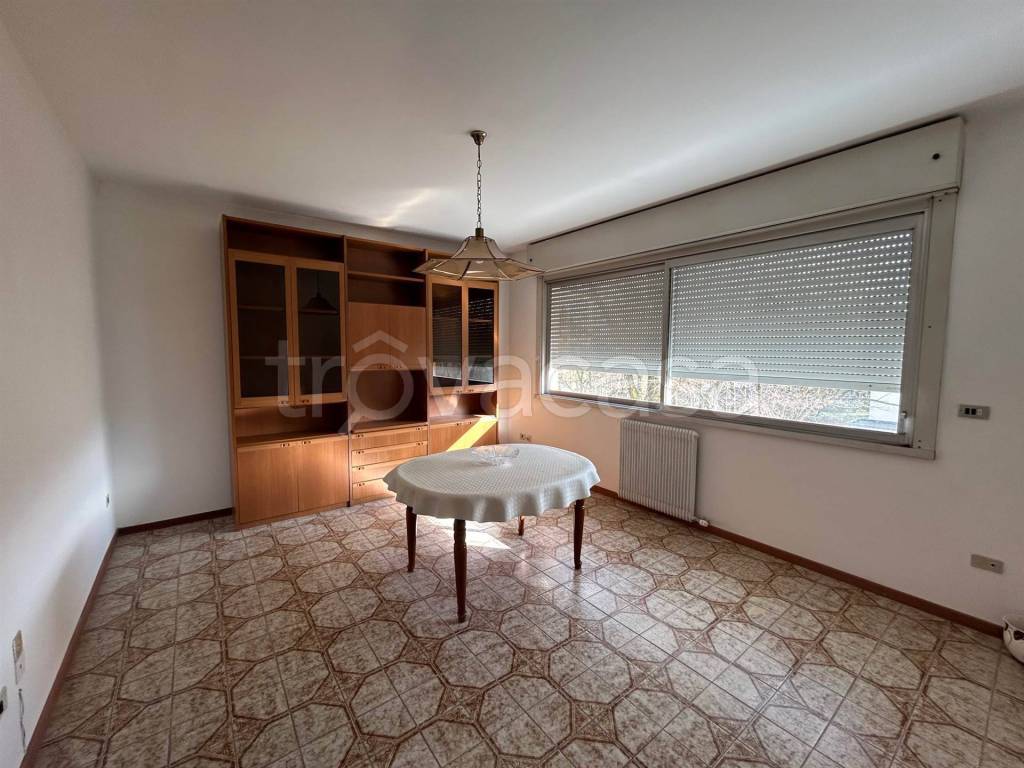 appartamento in vendita a Calderara di Reno