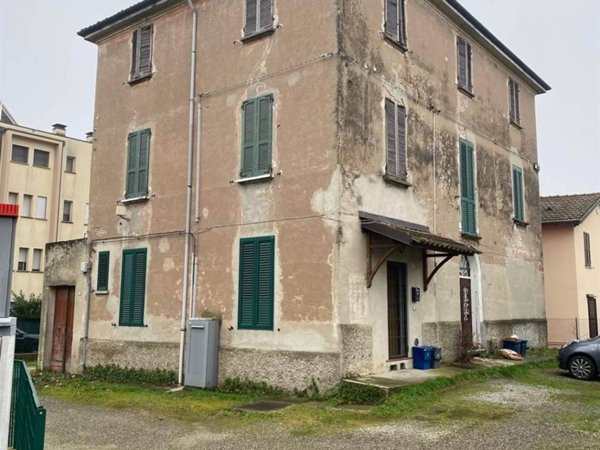 appartamento in vendita a Calderara di Reno in zona Lippo