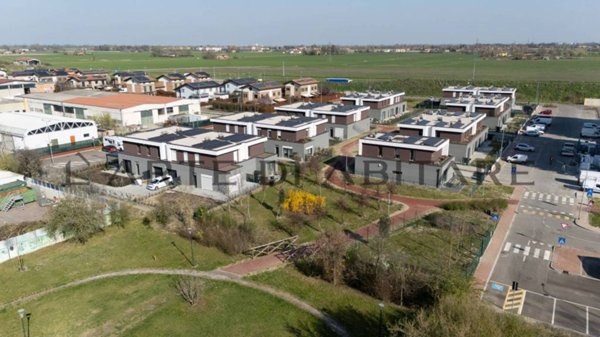 appartamento in vendita a Calderara di Reno