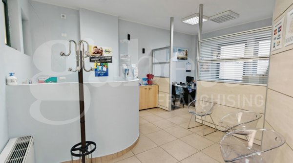 ufficio in vendita a Calderara di Reno in zona Longara