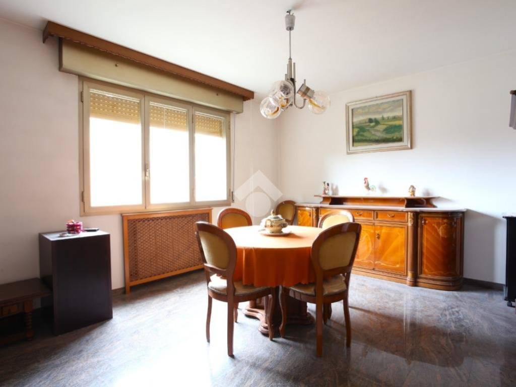 appartamento in vendita a Calderara di Reno
