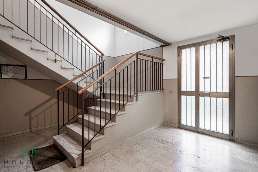 appartamento in vendita a Calderara di Reno in zona Longara