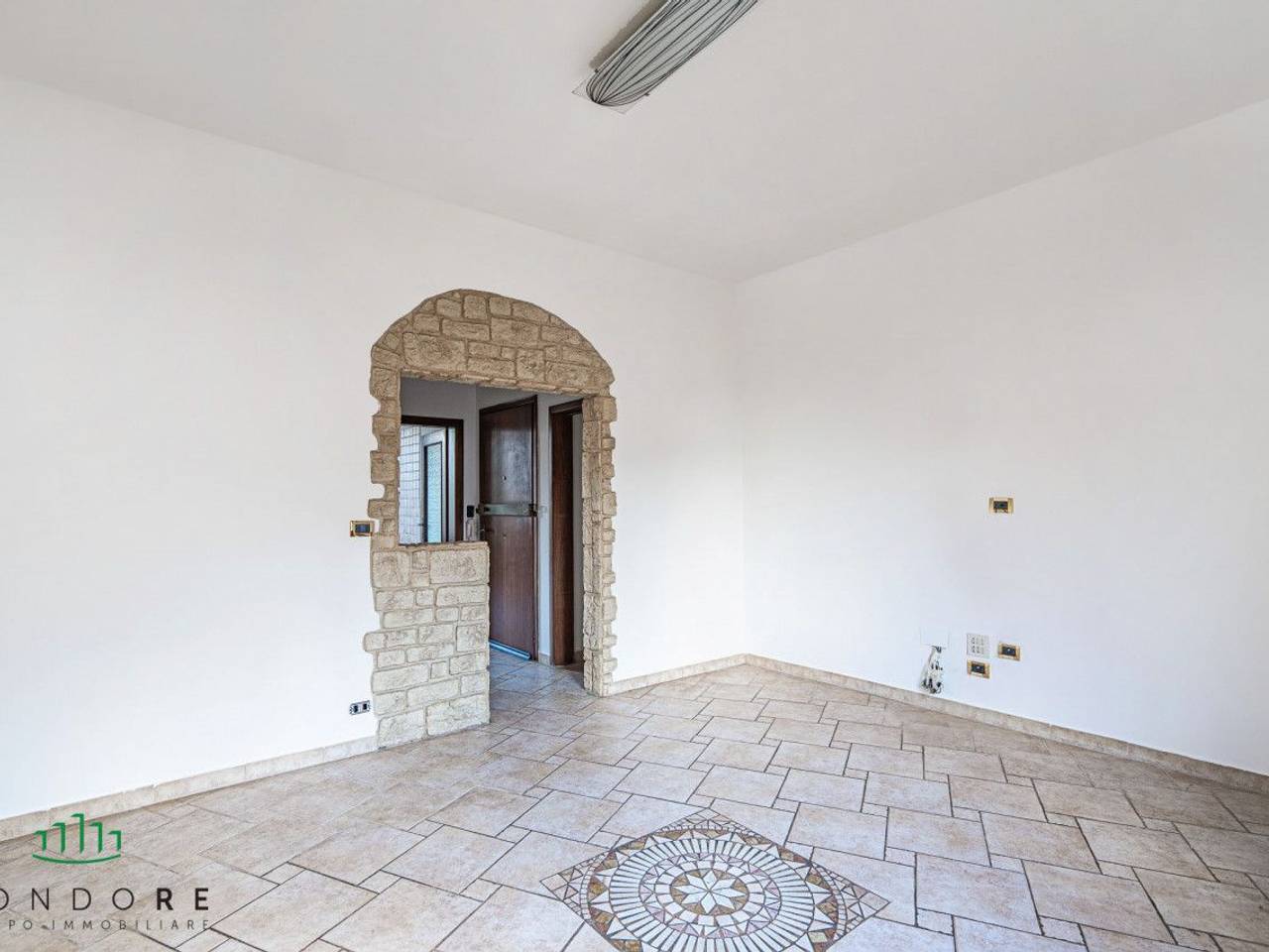 appartamento in vendita a Calderara di Reno in zona Longara