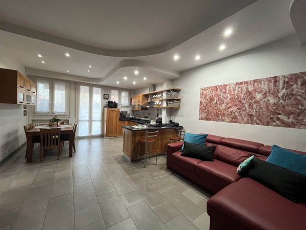 appartamento in vendita a Calderara di Reno in zona Tavernelle