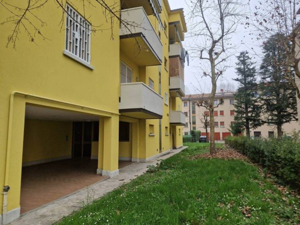 appartamento in vendita a Calderara di Reno in zona Longara