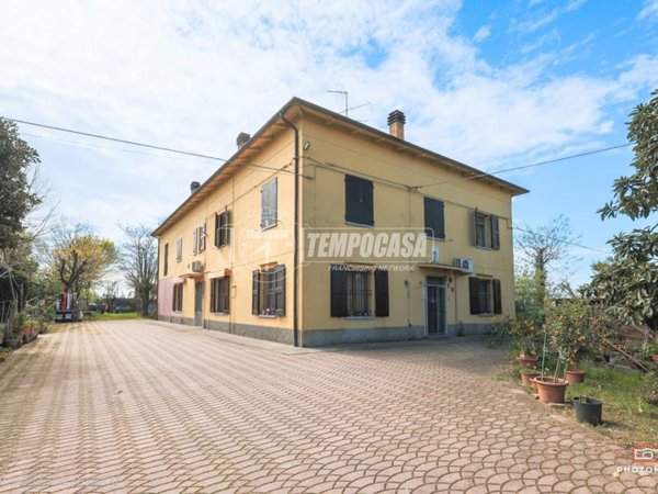 casa indipendente in vendita a Calderara di Reno
