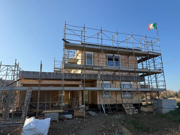 casa indipendente in vendita a Calderara di Reno