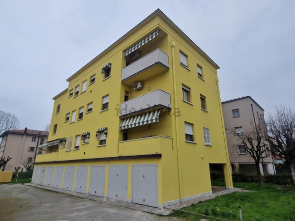appartamento in vendita a Calderara di Reno in zona Longara