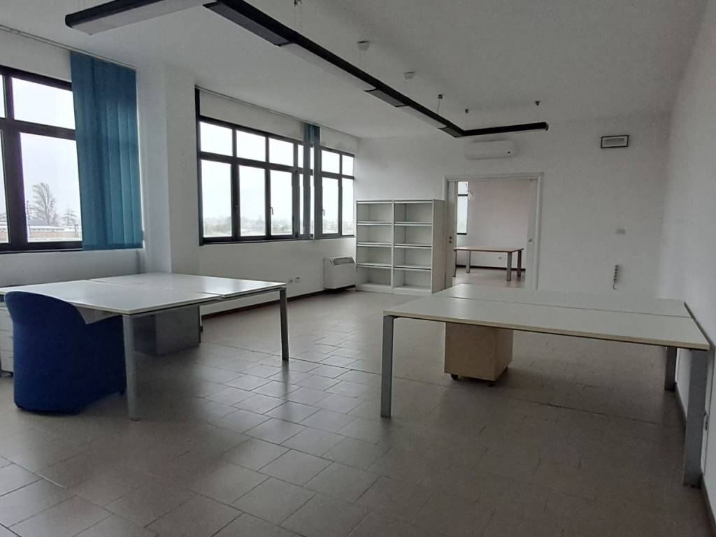 attico in vendita a Calderara di Reno in zona Lippo