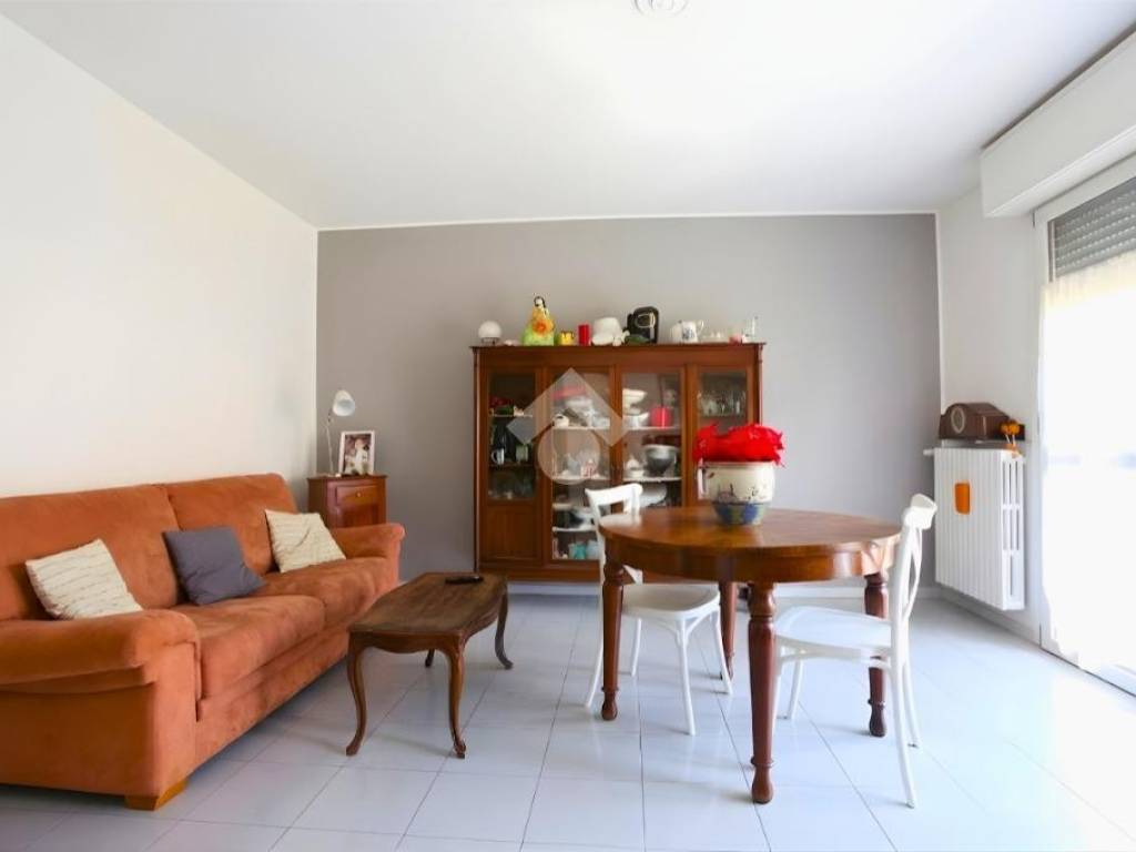 appartamento in vendita a Calderara di Reno