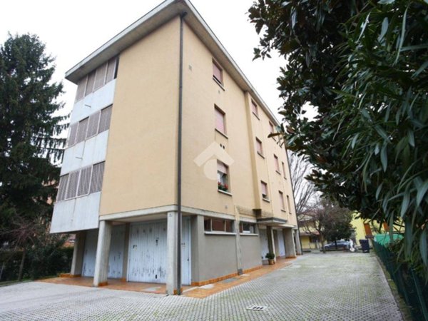 appartamento in vendita a Calderara di Reno
