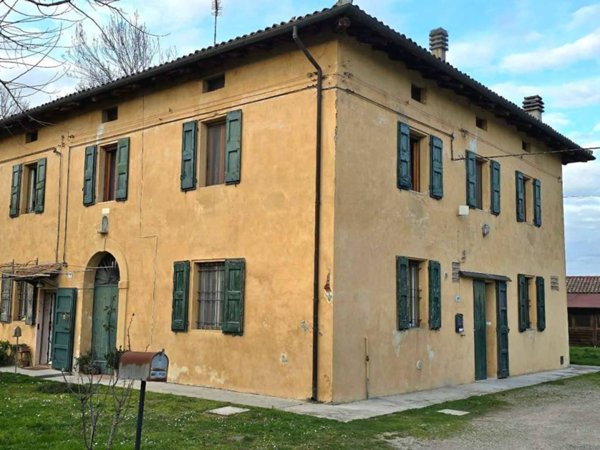 casa indipendente in vendita a Calderara di Reno