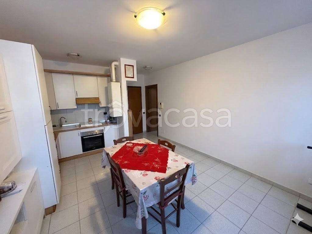appartamento in vendita a Calderara di Reno in zona Longara