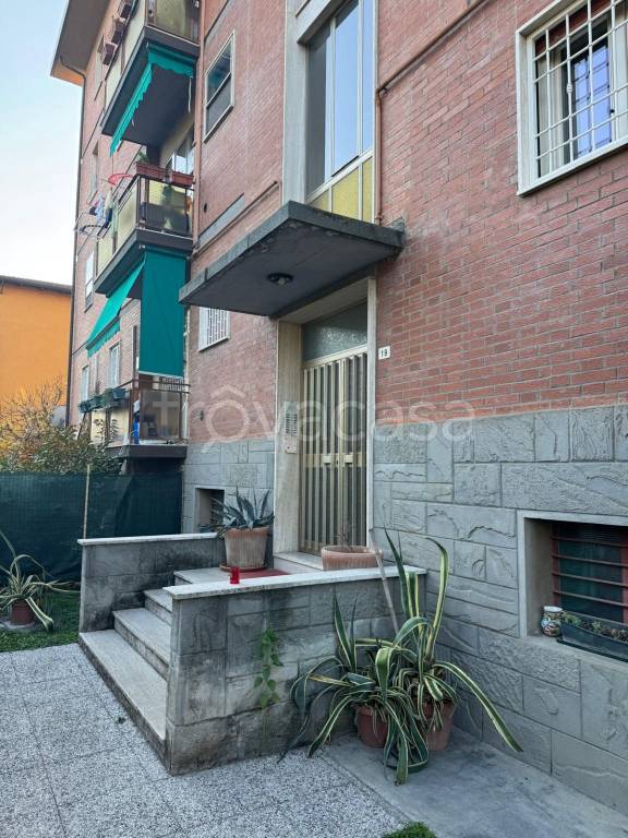 appartamento in vendita a Calderara di Reno in zona Longara