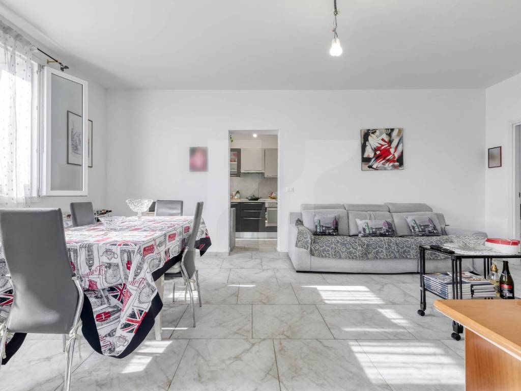 appartamento in vendita a Calderara di Reno