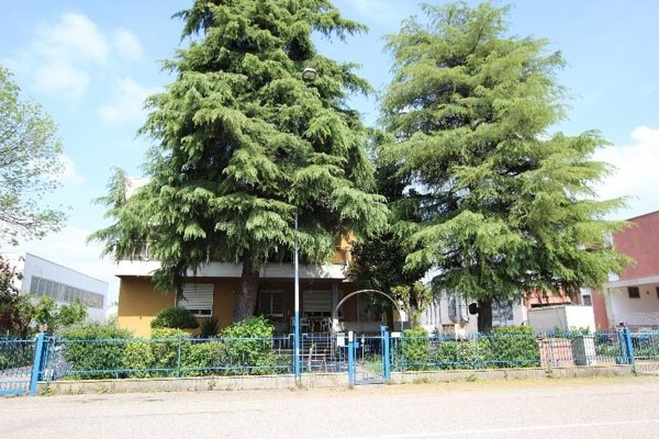 casa indipendente in vendita a Calderara di Reno in zona Bargellino