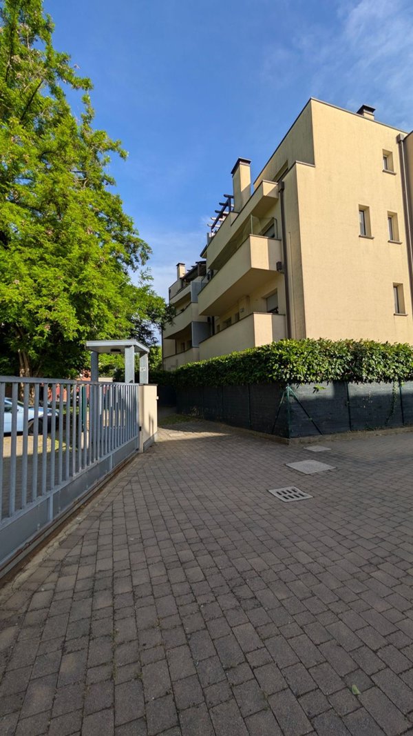 appartamento in vendita a Calderara di Reno
