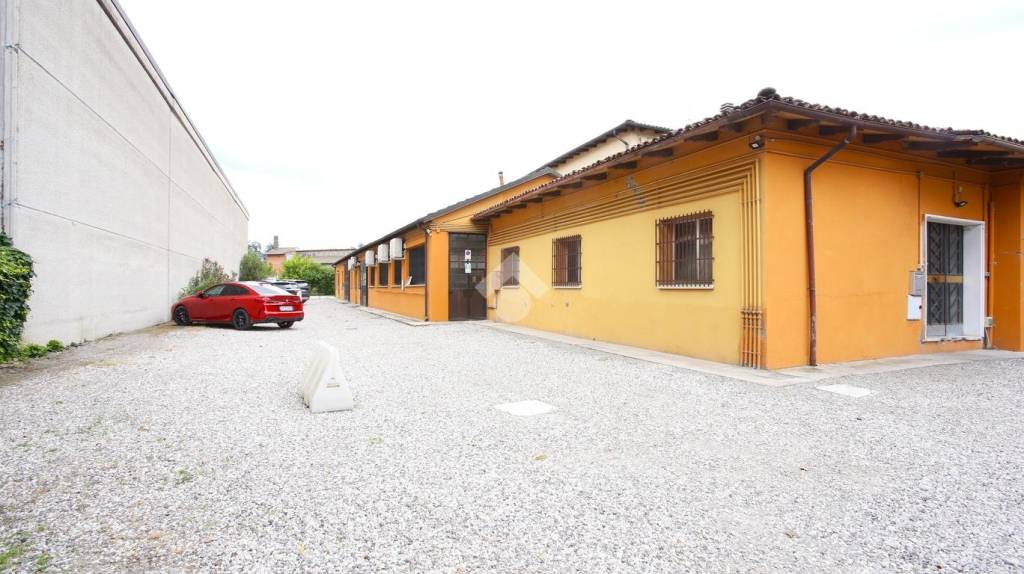 casa indipendente in vendita a Calderara di Reno in zona Bargellino