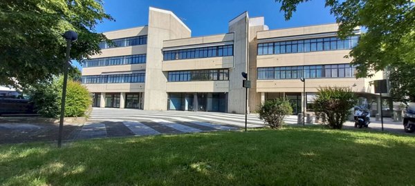attico in vendita a Calderara di Reno in zona Lippo
