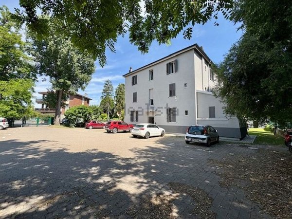 appartamento in vendita a Calderara di Reno in zona Lippo