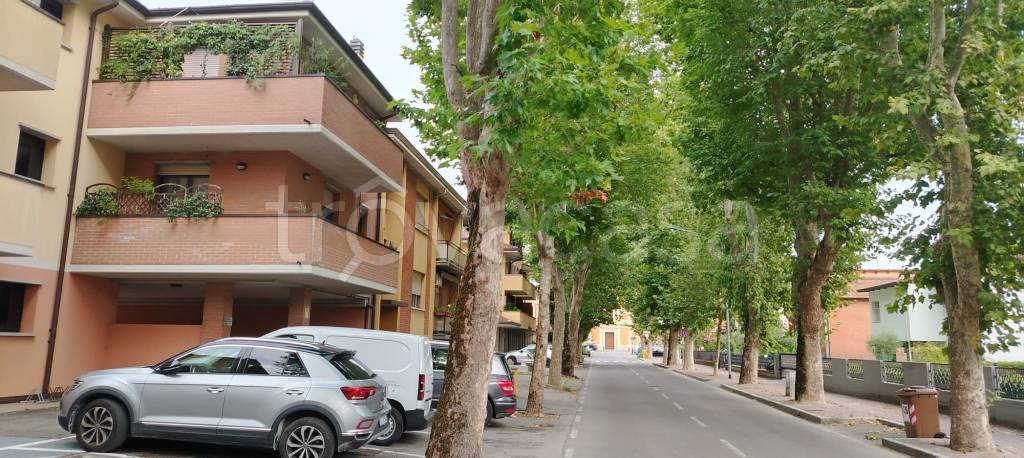 appartamento in vendita a Calderara di Reno in zona Longara