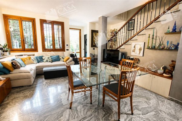 casa indipendente in vendita a Calderara di Reno in zona Bargellino