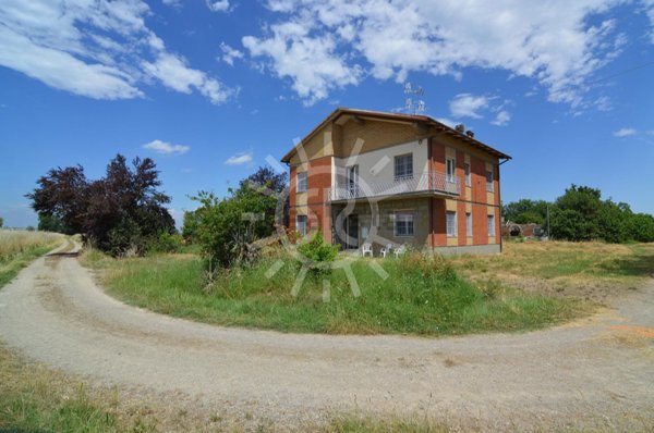 casa indipendente in vendita a Calderara di Reno