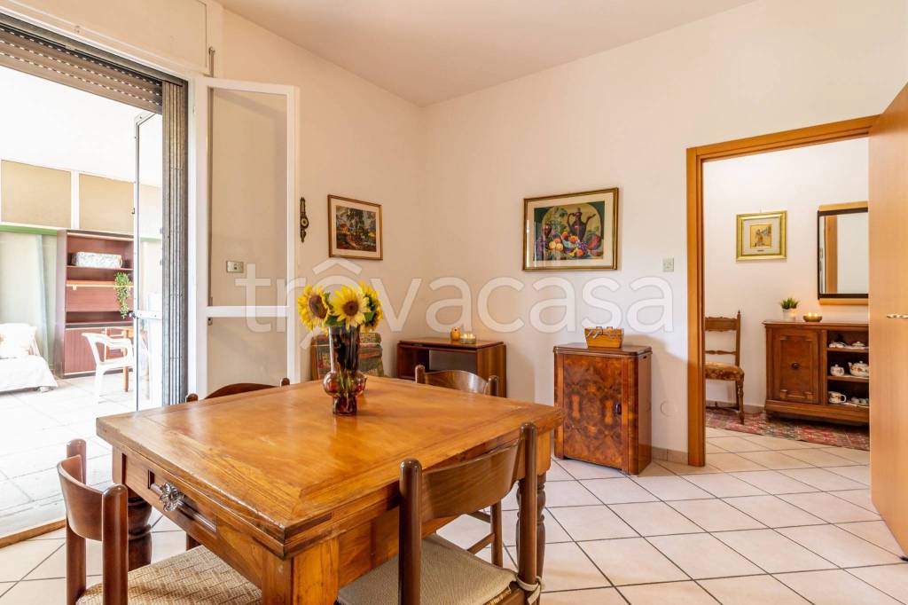 appartamento in vendita a Calderara di Reno in zona Longara
