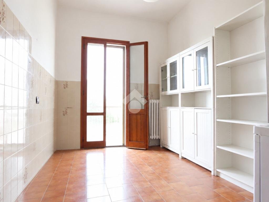 appartamento in vendita a Calderara di Reno in zona Longara