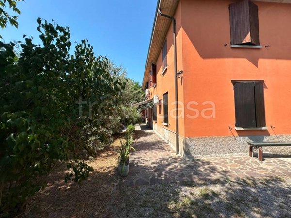 casa indipendente in vendita a Calderara di Reno in zona Sacerno