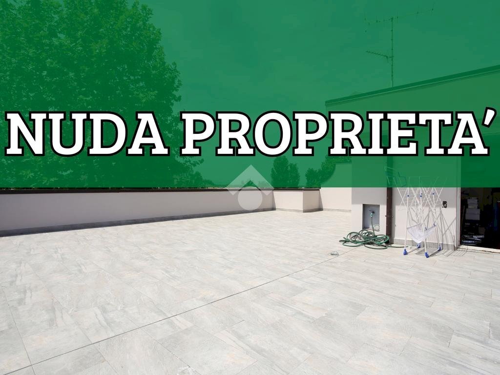 appartamento in vendita a Calderara di Reno in zona Lippo
