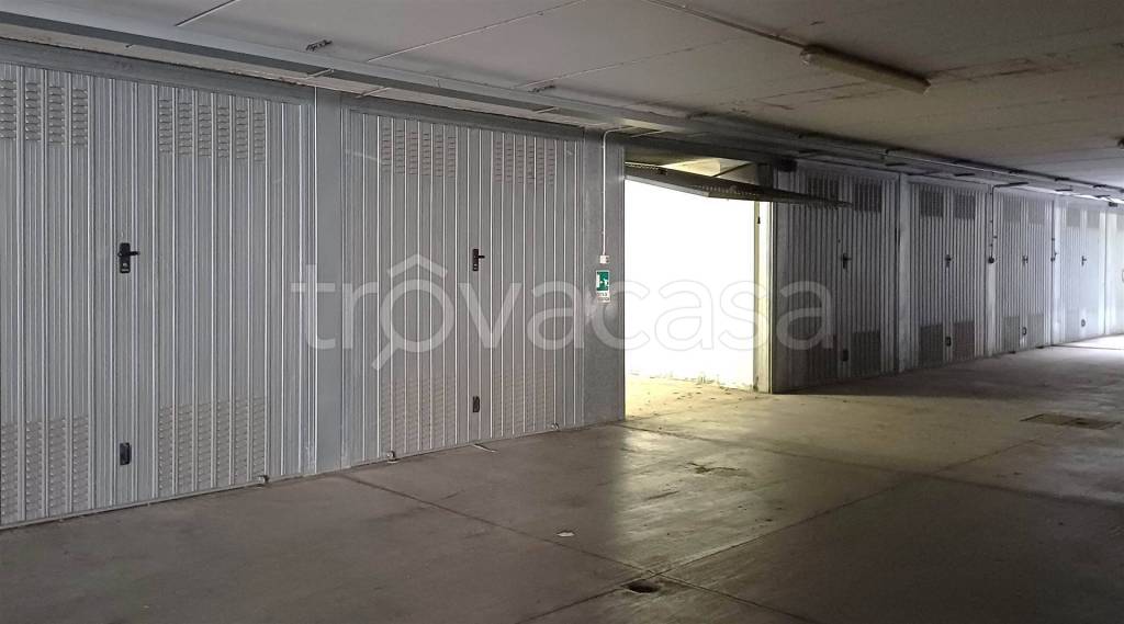 box auto in vendita a Calderara di Reno