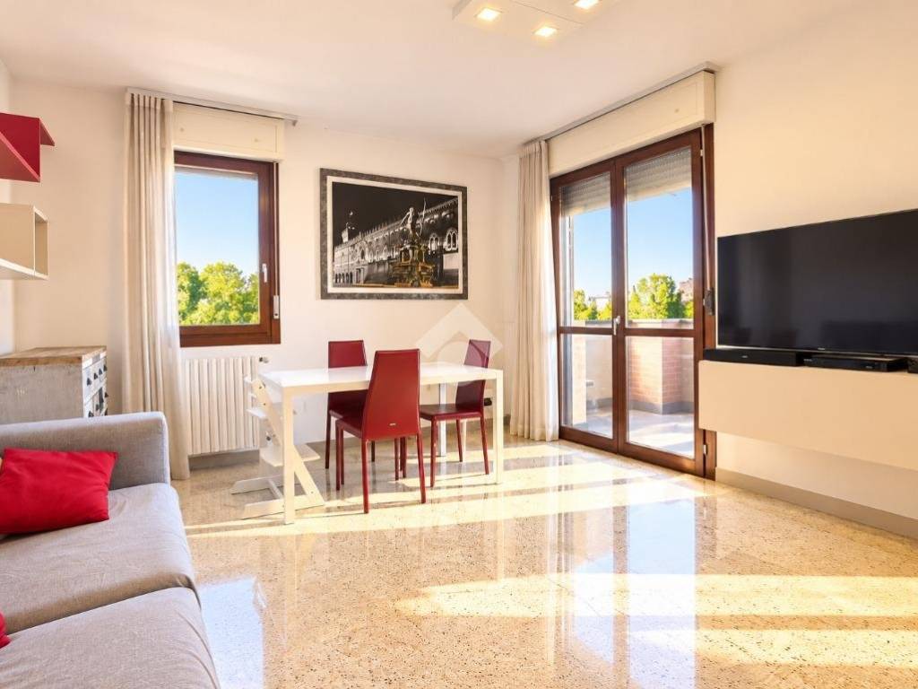 appartamento in vendita a Calderara di Reno