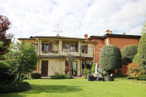casa indipendente in vendita a Calderara di Reno in zona Bargellino