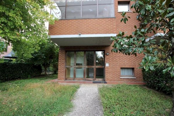 appartamento in vendita a Calderara di Reno in zona Longara