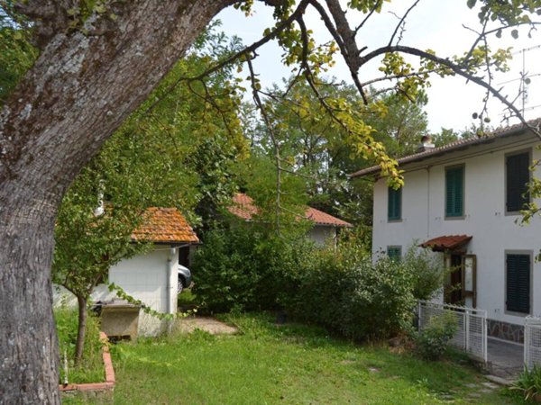 casa indipendente in vendita a Camugnano in zona Trasserra