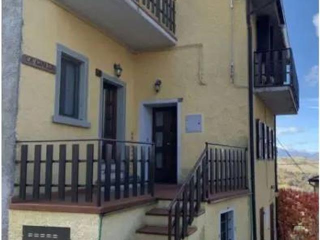 appartamento in vendita a Camugnano in zona Guzzano