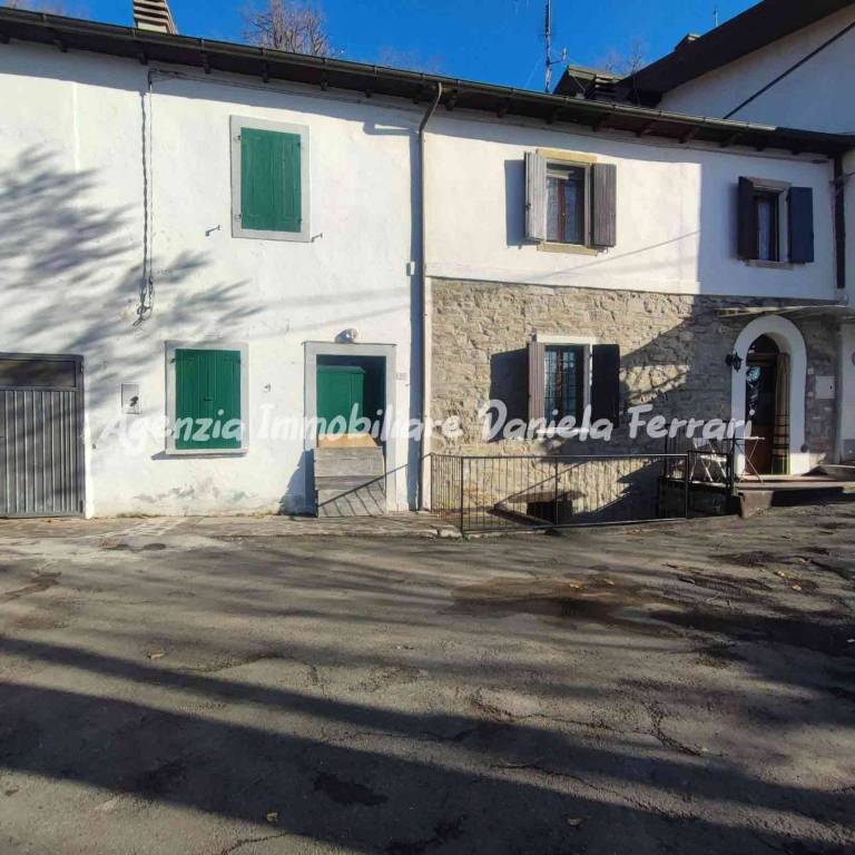 casa indipendente in vendita a Camugnano