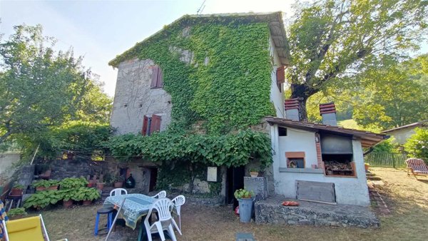 casa indipendente in vendita a Camugnano in zona Trasserra