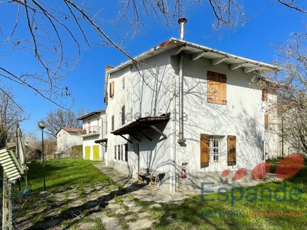 casa semindipendente in vendita a Camugnano