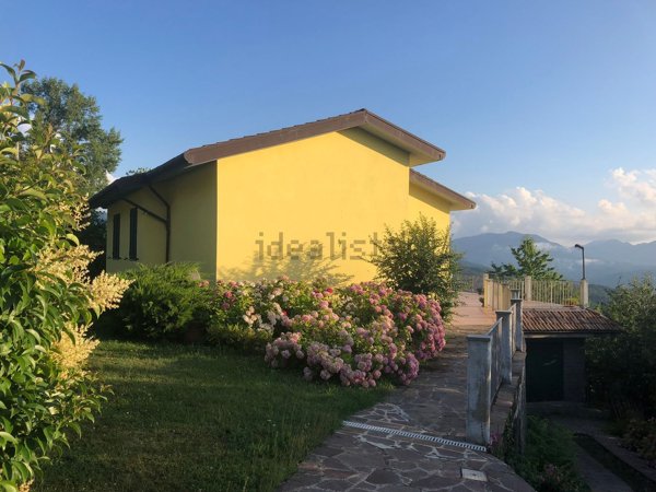 casa indipendente in vendita a Camugnano