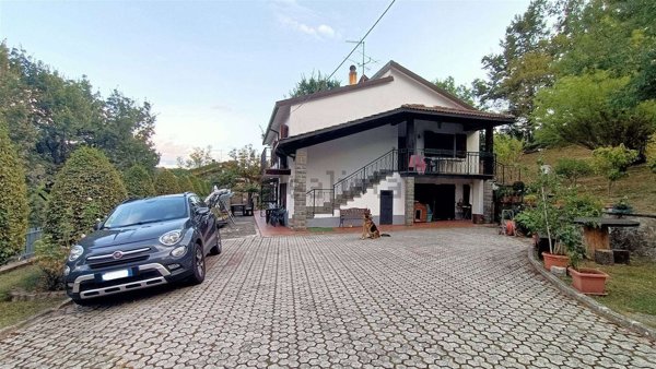 casa indipendente in vendita a Camugnano