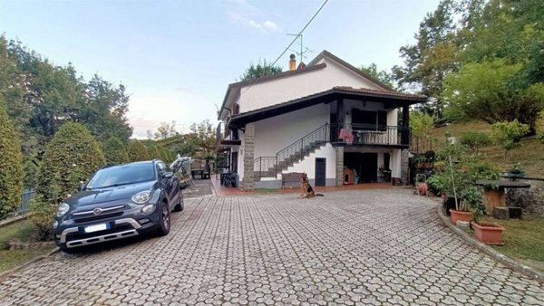 casa indipendente in vendita a Camugnano in zona Baigno