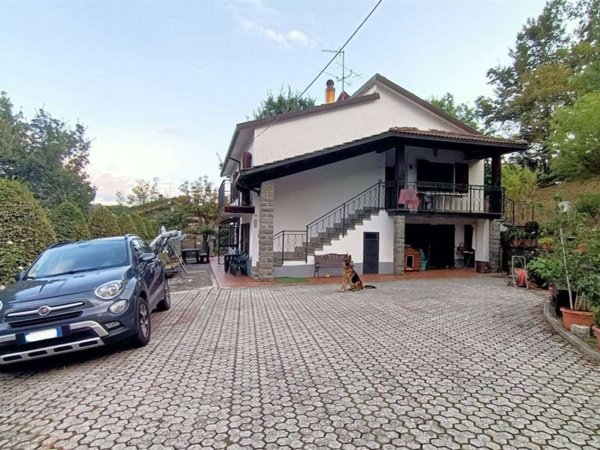 casa indipendente in vendita a Camugnano